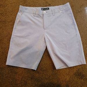 Travis mathew shorts size 34